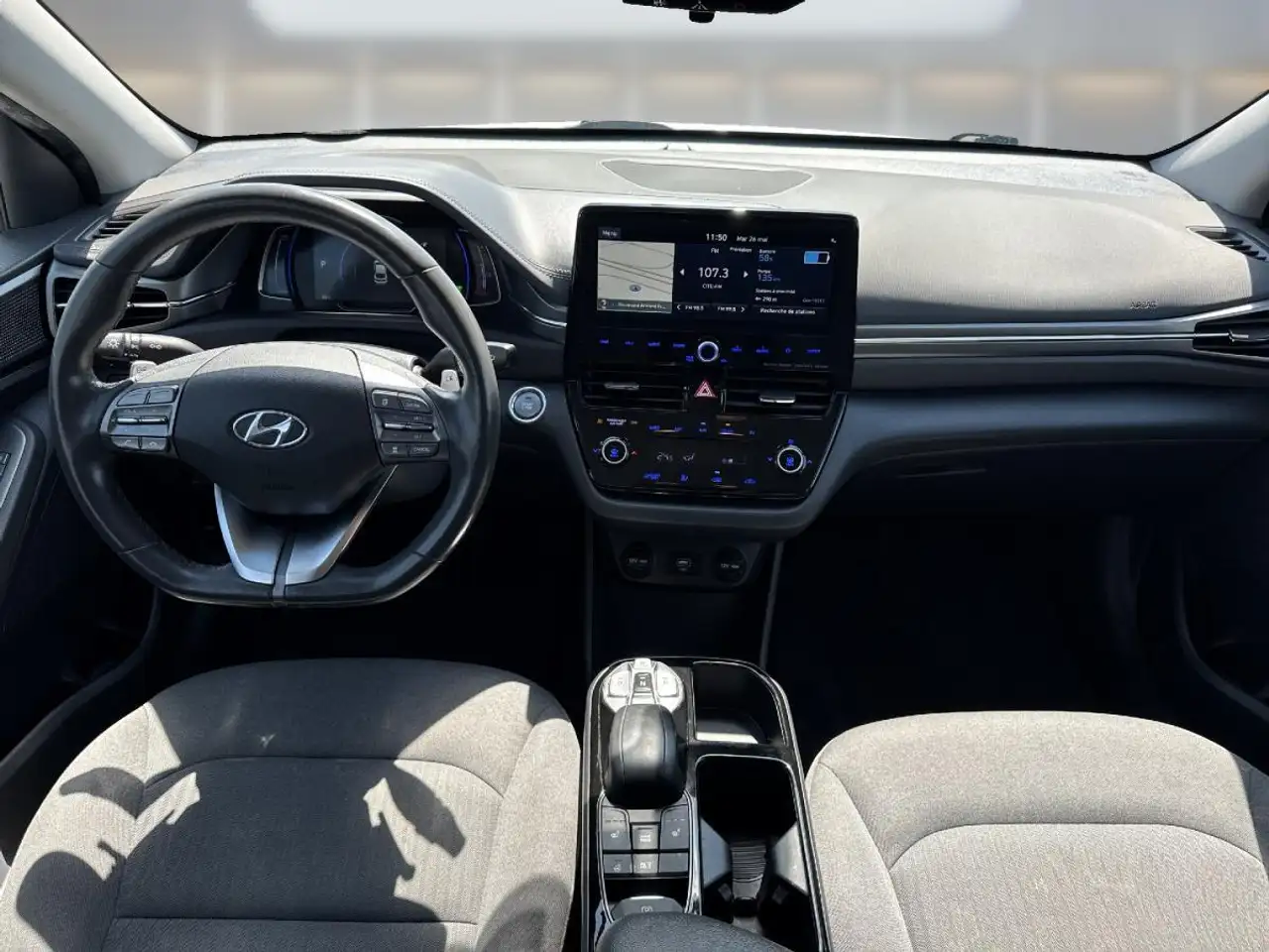 Hyundai IONIQ photo Hyundai IONIQ