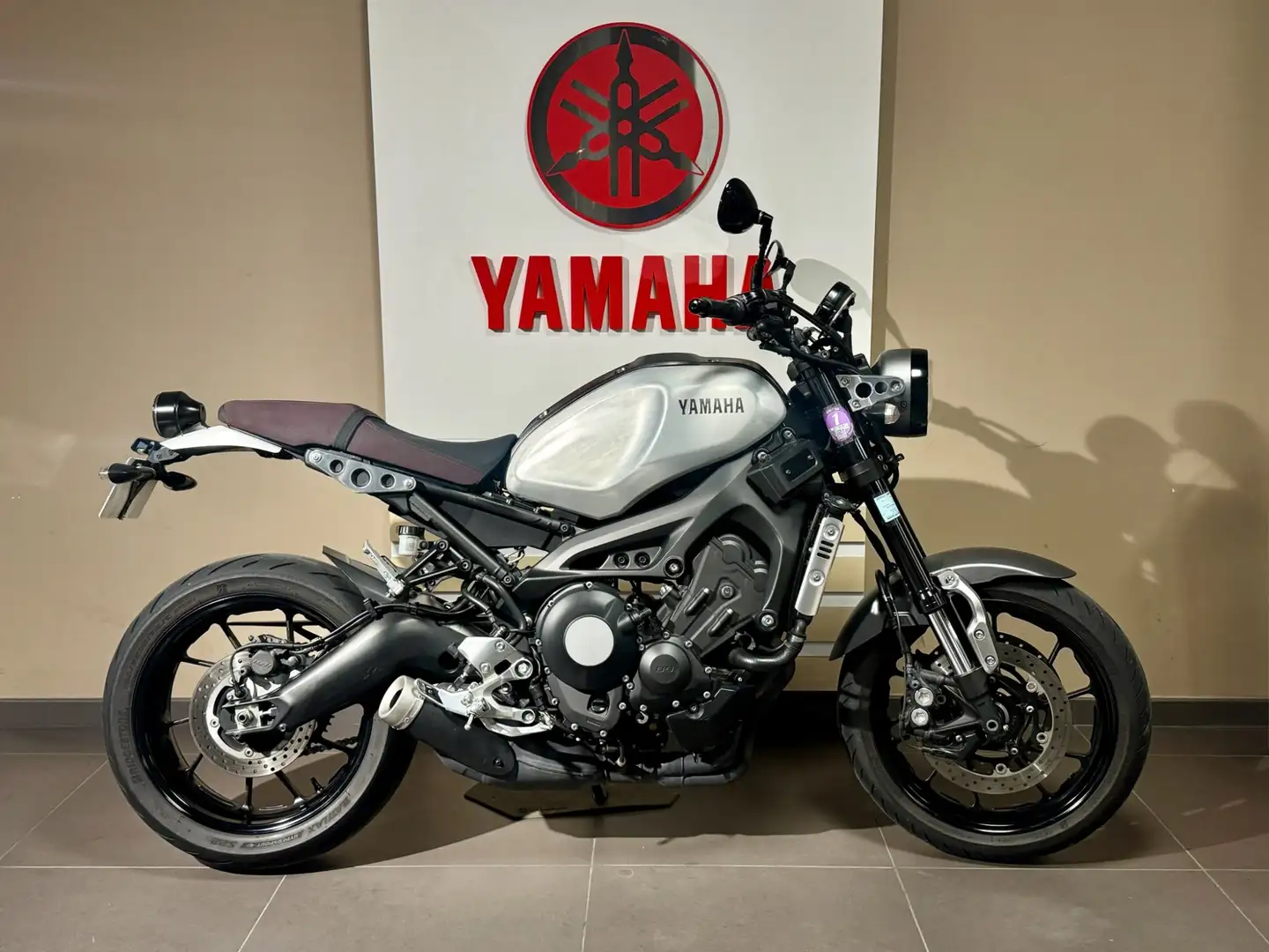 Yamaha XSR 900 - 1