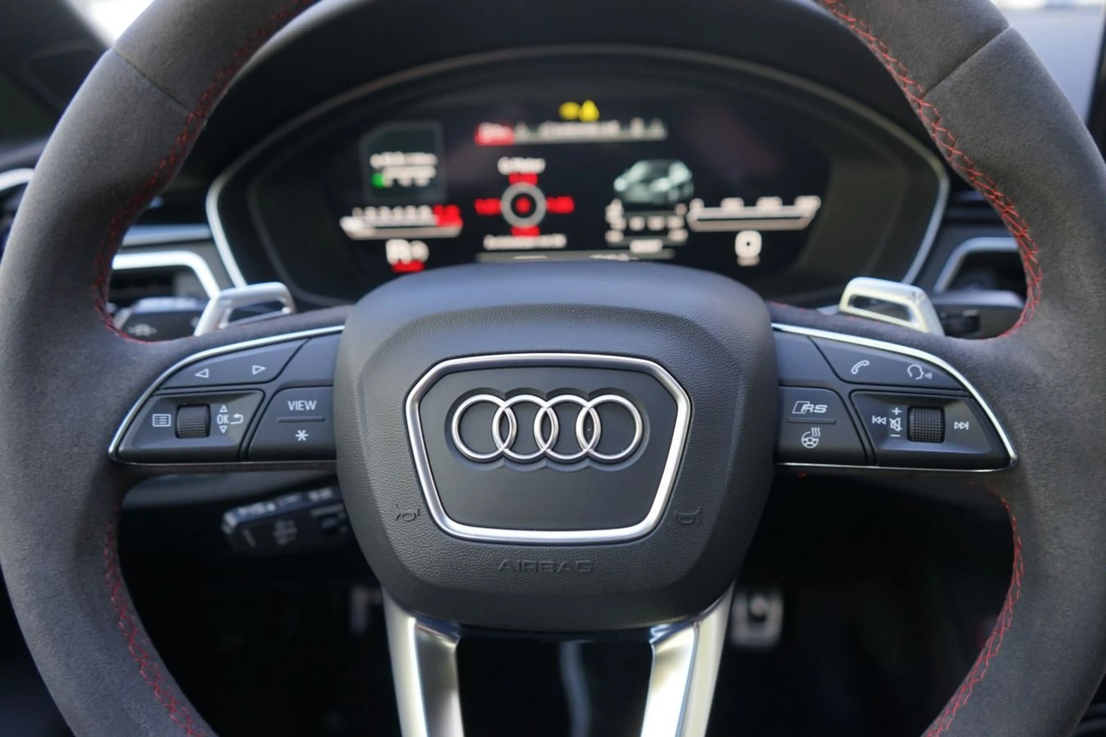 Audi RS5 2.9 TFSI quattro*B&O*Panorama* — photo 14