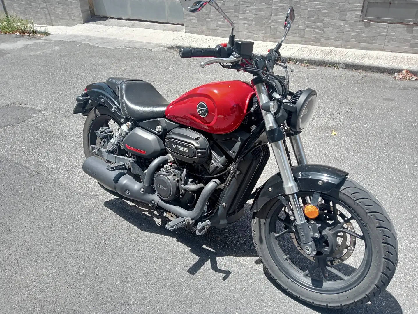 Keeway RKV 125 allestimento c Rouge - 1