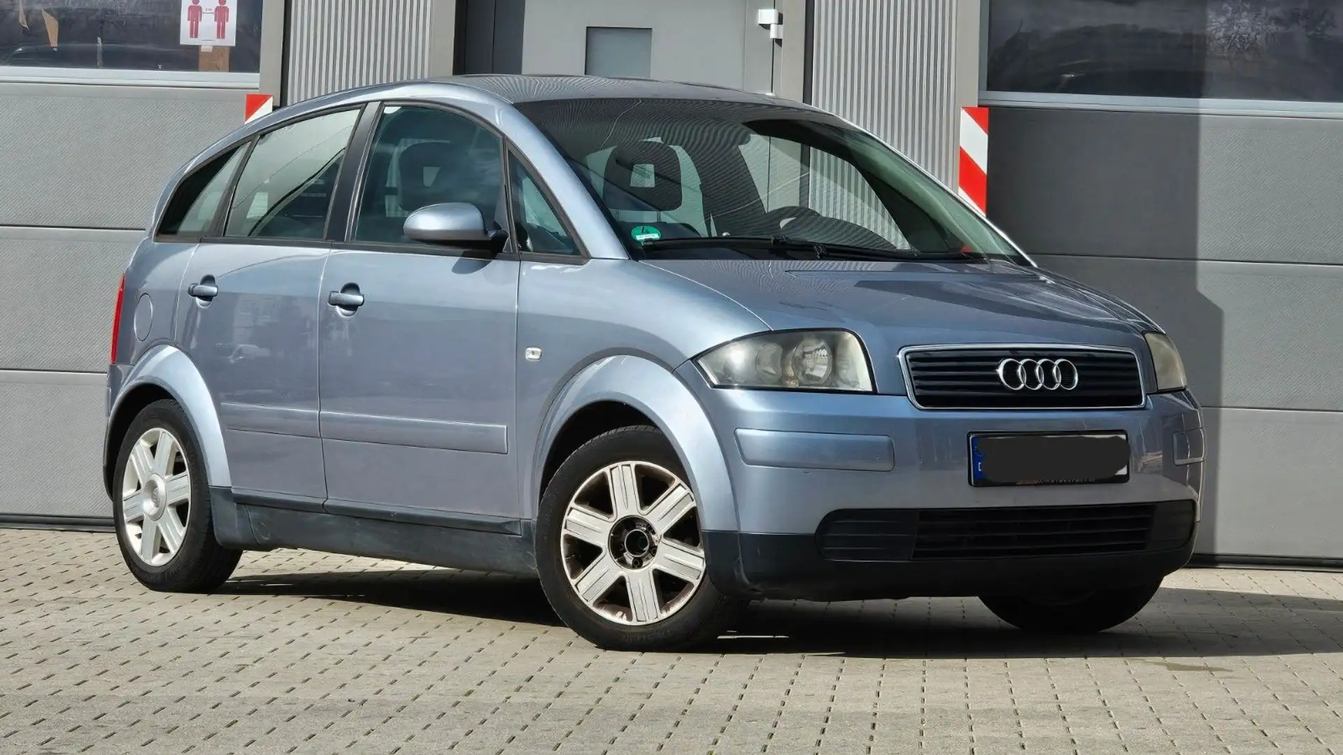 Audi A2 1.4 Silber - 1