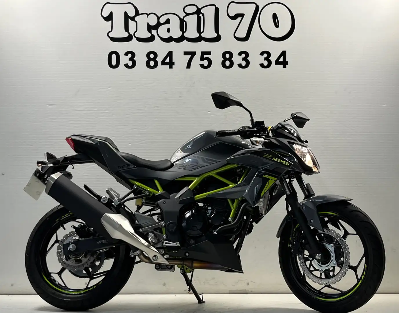 Kawasaki Z 125 Gris - 1