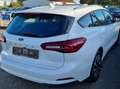 Ford Focus TitaniumEuro6eRückfahrkameraNAVI PDC AHK %MWST% Weiß - thumbnail 3