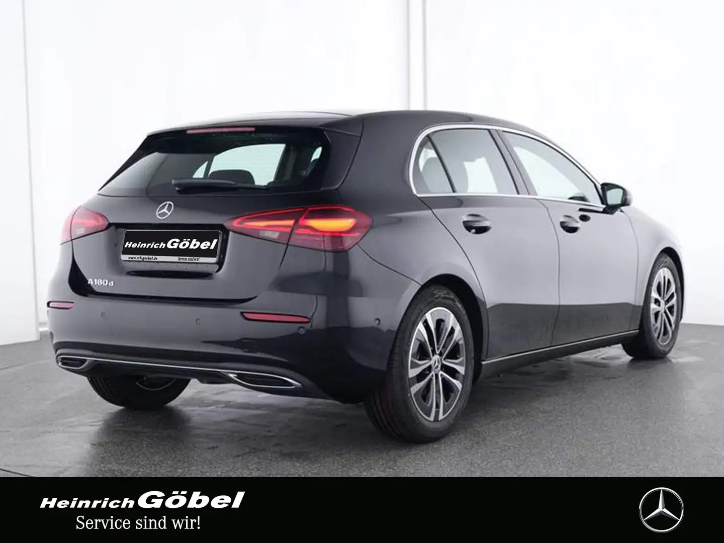 Mercedes-Benz A 180 d PROGRESSIVE+LED+NAVI+KAMERA+SHZ+CARPLAY Schwarz - 2