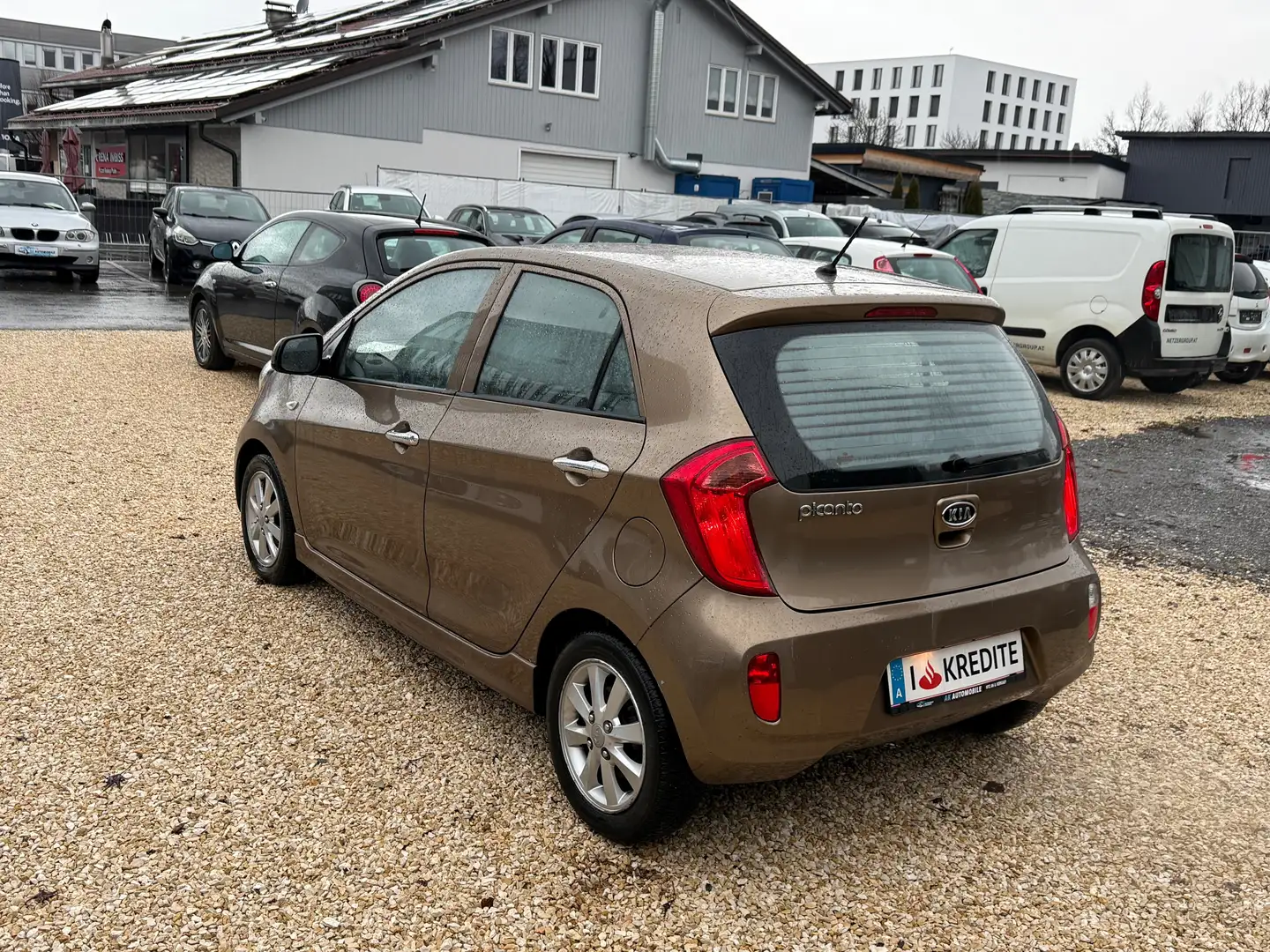 Kia Picanto Attract Braun - 2