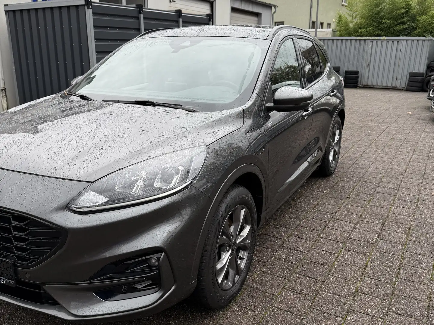 Ford Kuga Plug-In Hybrid ST-Line,Schiebedach,AHK Grau - 2