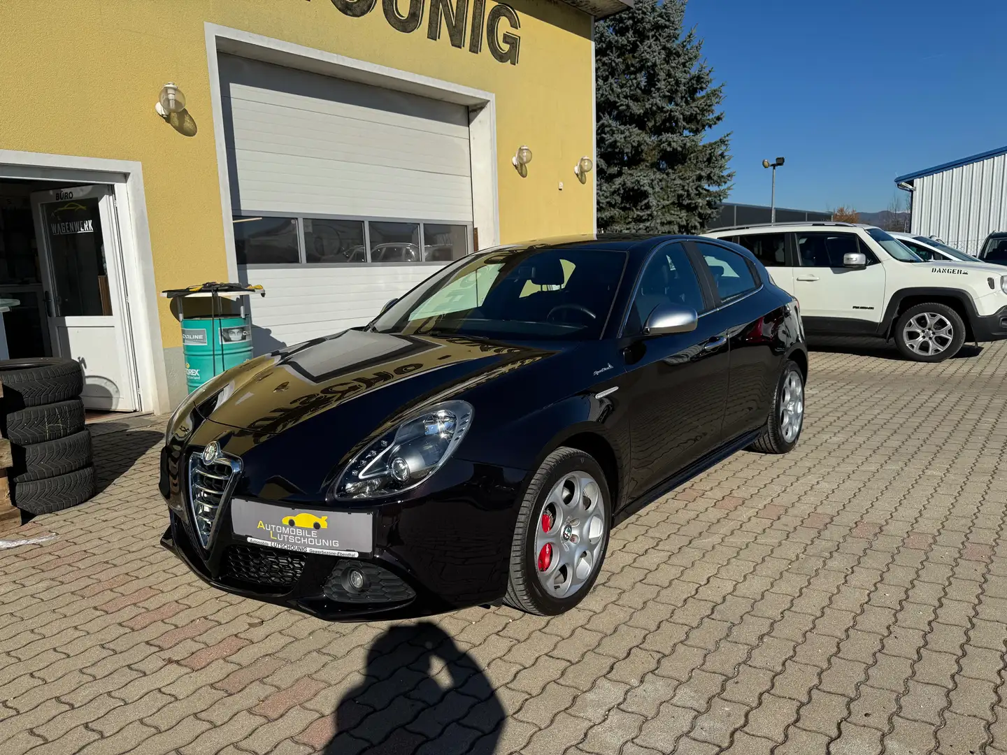 Alfa Romeo Giulietta 1.4 Sportiva Braun - 2
