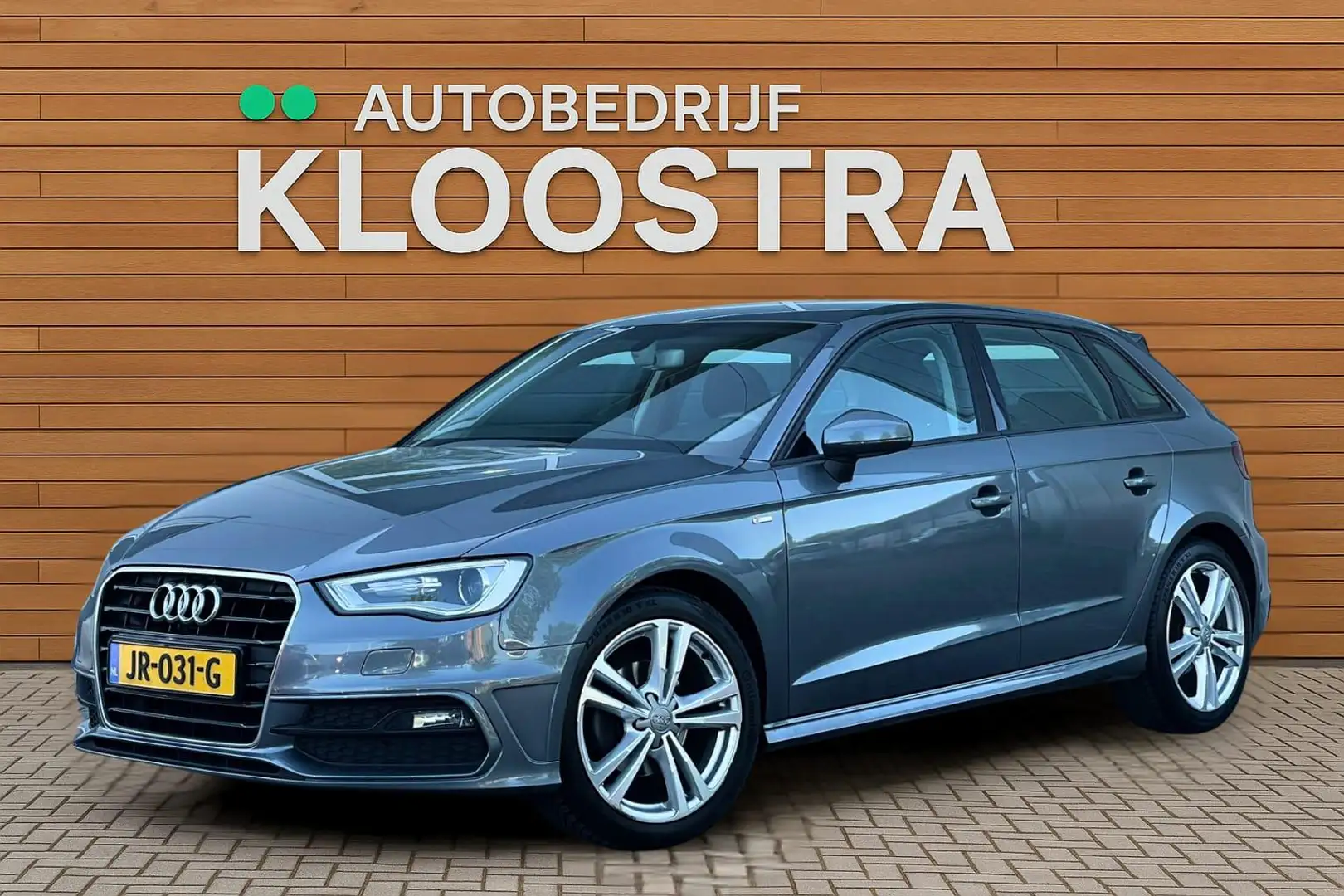 Audi A3 Sportback 1.2 TFSI Ambition | S-line | Xenon | Nav Grijs - 1