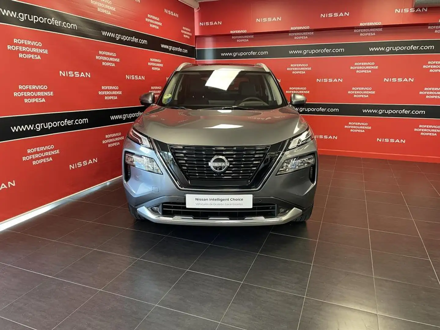 Nissan X-Trail 1.5 e-Power Tekna+ e-4orce 4x4 5pl. 158kW Gris - 2