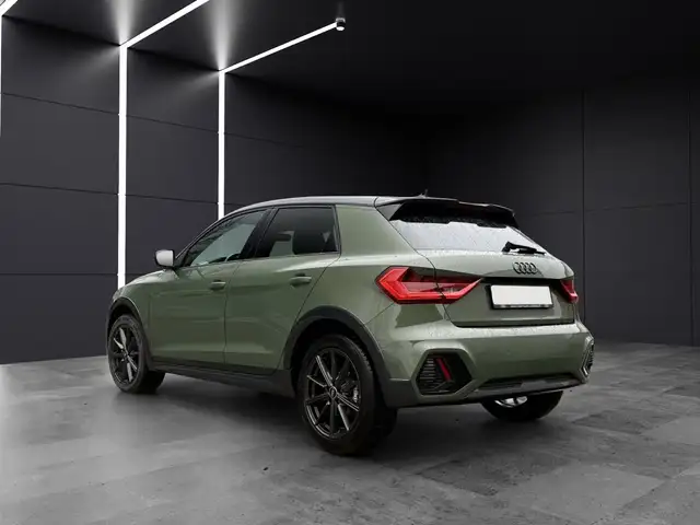 Audi A1 view 3