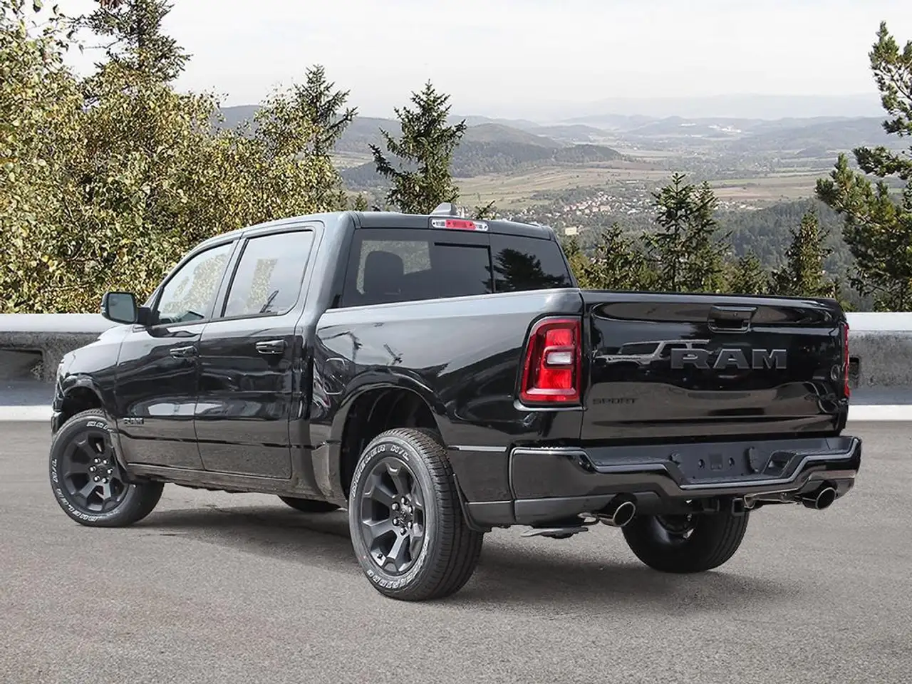 RAM 1500 снимка RAM 1500