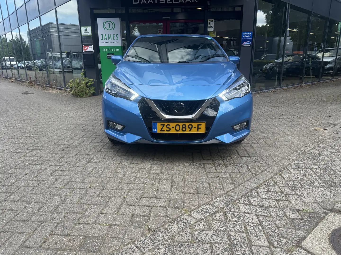 Nissan Micra 1.0 IG-T N-Connecta Bleu - 2
