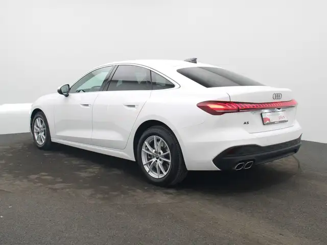 Audi A5 view 5