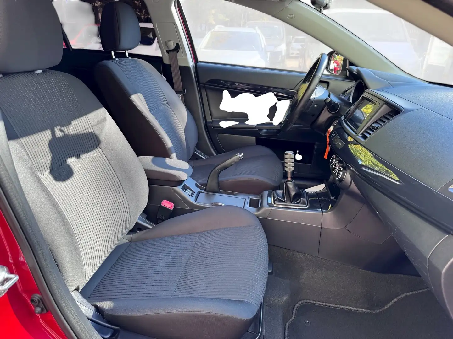Mitsubishi Lancer Sportback Diamant Edition Rouge - 2