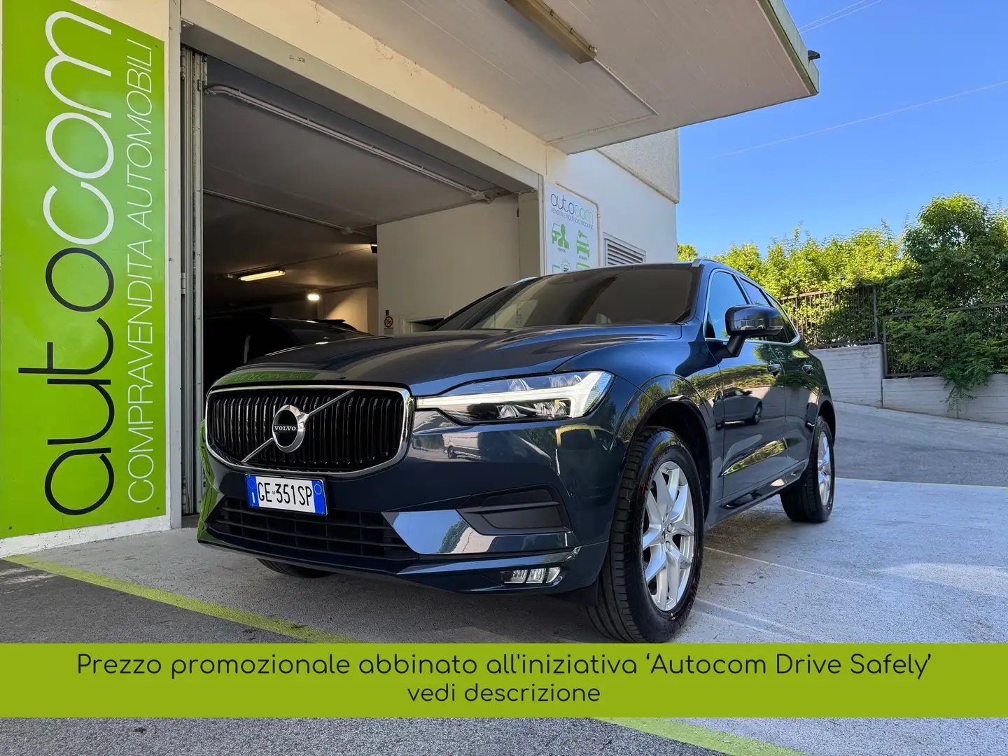 Volvo XC60 2.0 b4 Momentum Pro AWD GEARTRONIC UNIPROPRIETA' Gris - 1