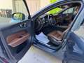 Volvo XC60 2.0 b4 Momentum Pro AWD GEARTRONIC UNIPROPRIETA' Grigio - thumbnail 6