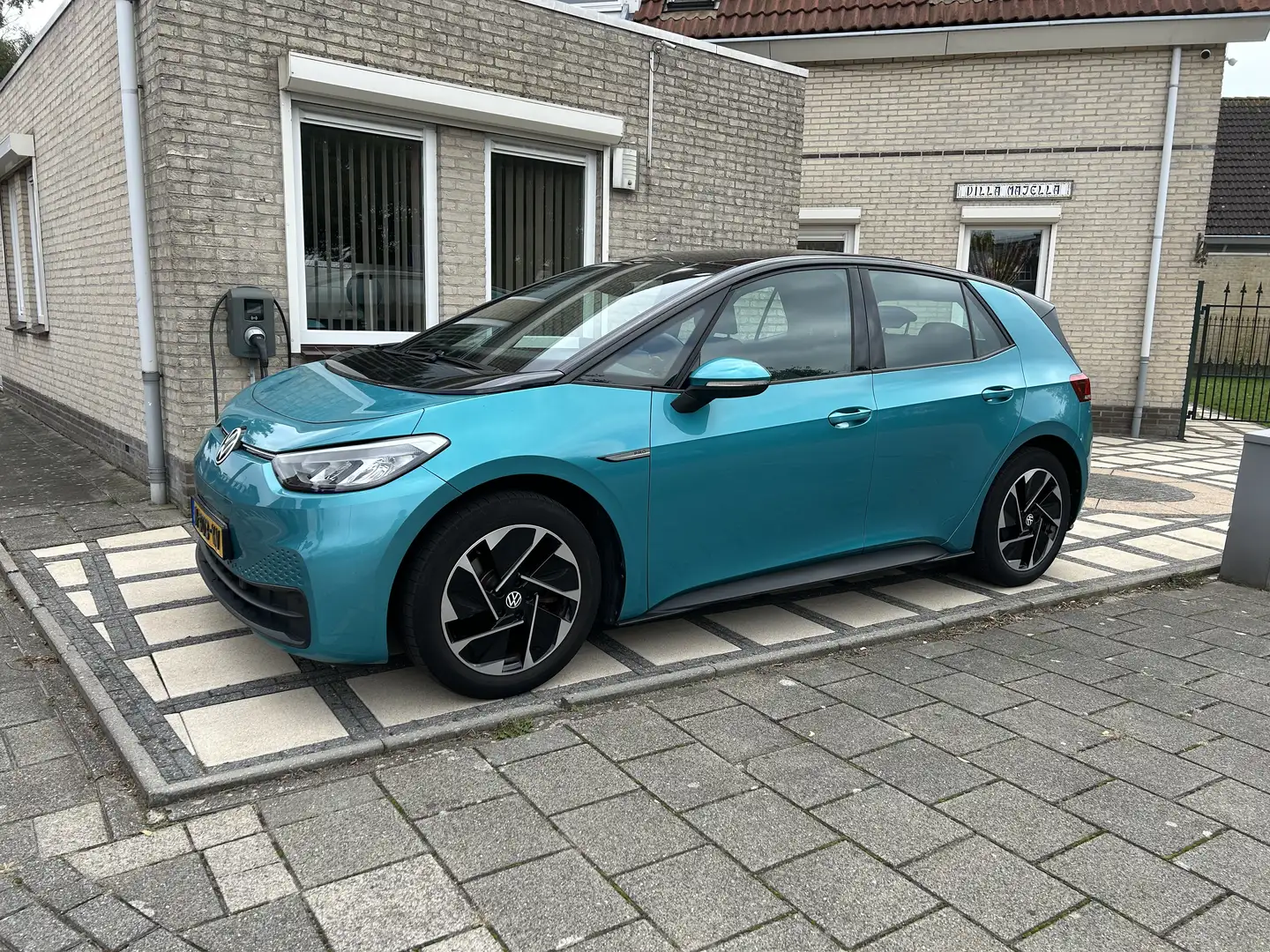 Volkswagen ID.3 Life 58 kWh Vert - 1