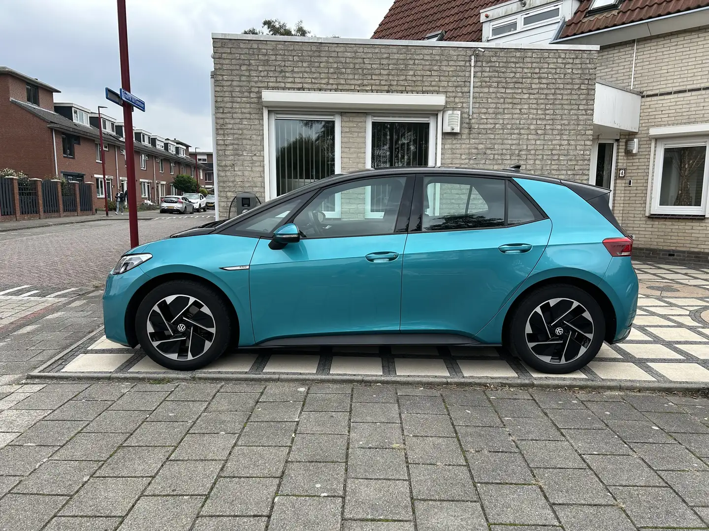 Volkswagen ID.3 Life 58 kWh Vert - 2