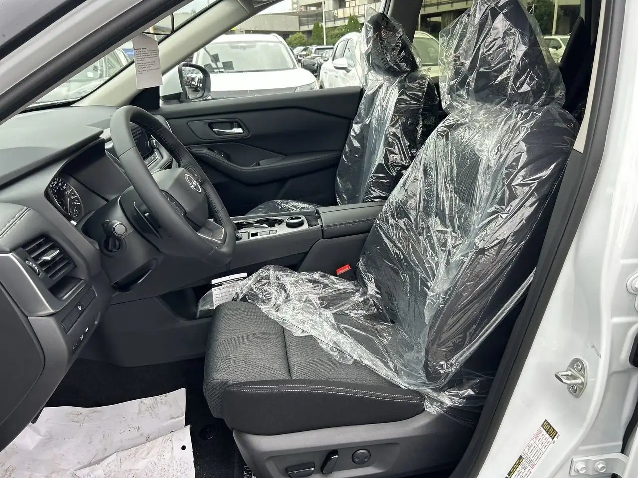 Nissan Rogue снимка Nissan Rogue