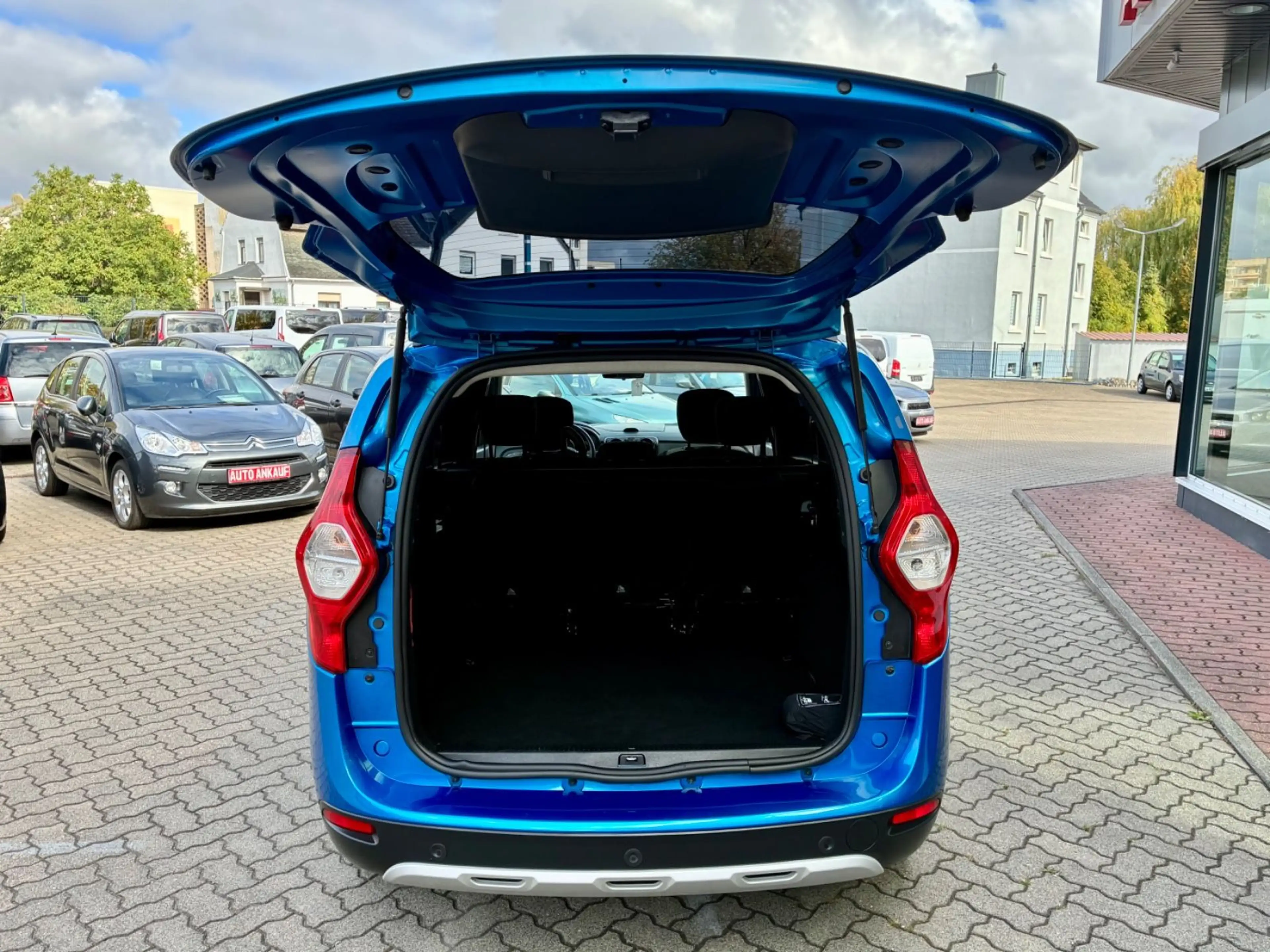 Dacia Lodgy Stepway Navi PDC — photo 12