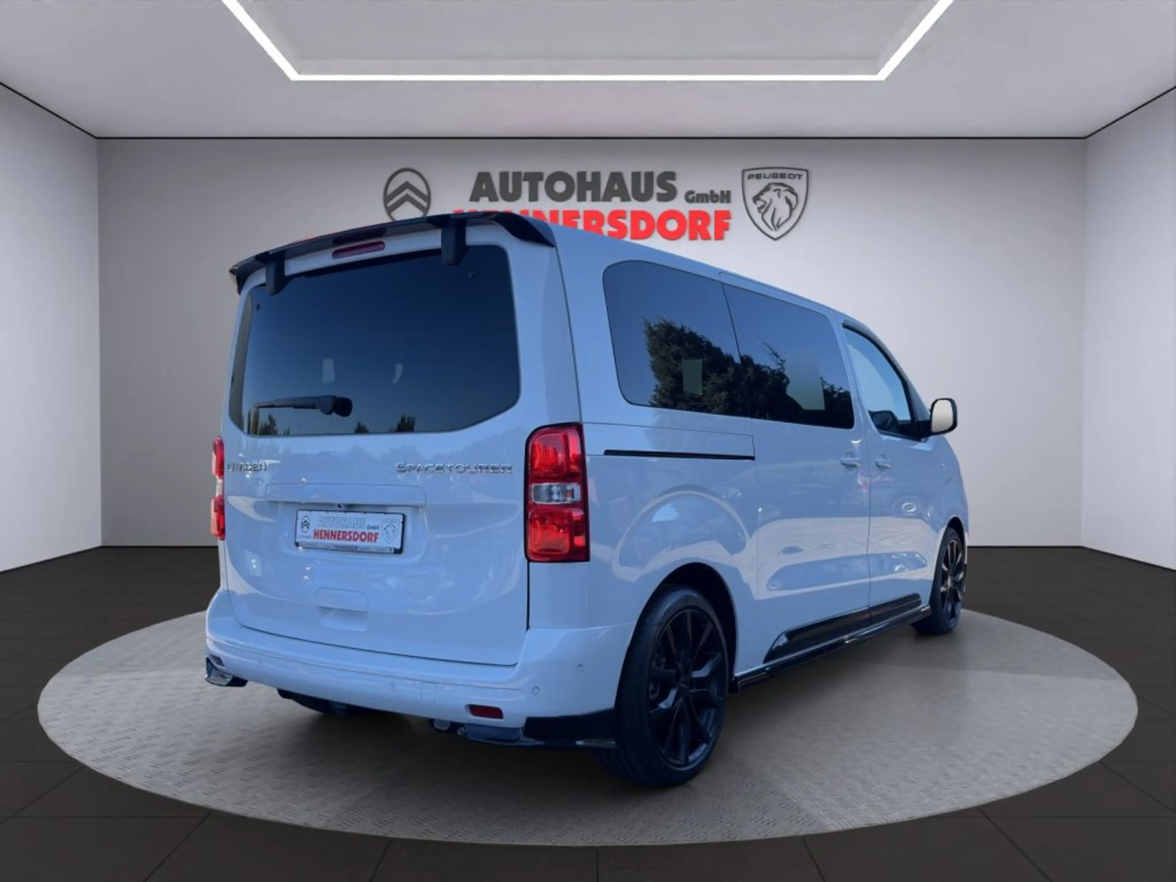 Citroen Spacetourer M 2.0 BlueHDi 180 EAT8 Max — photo 3