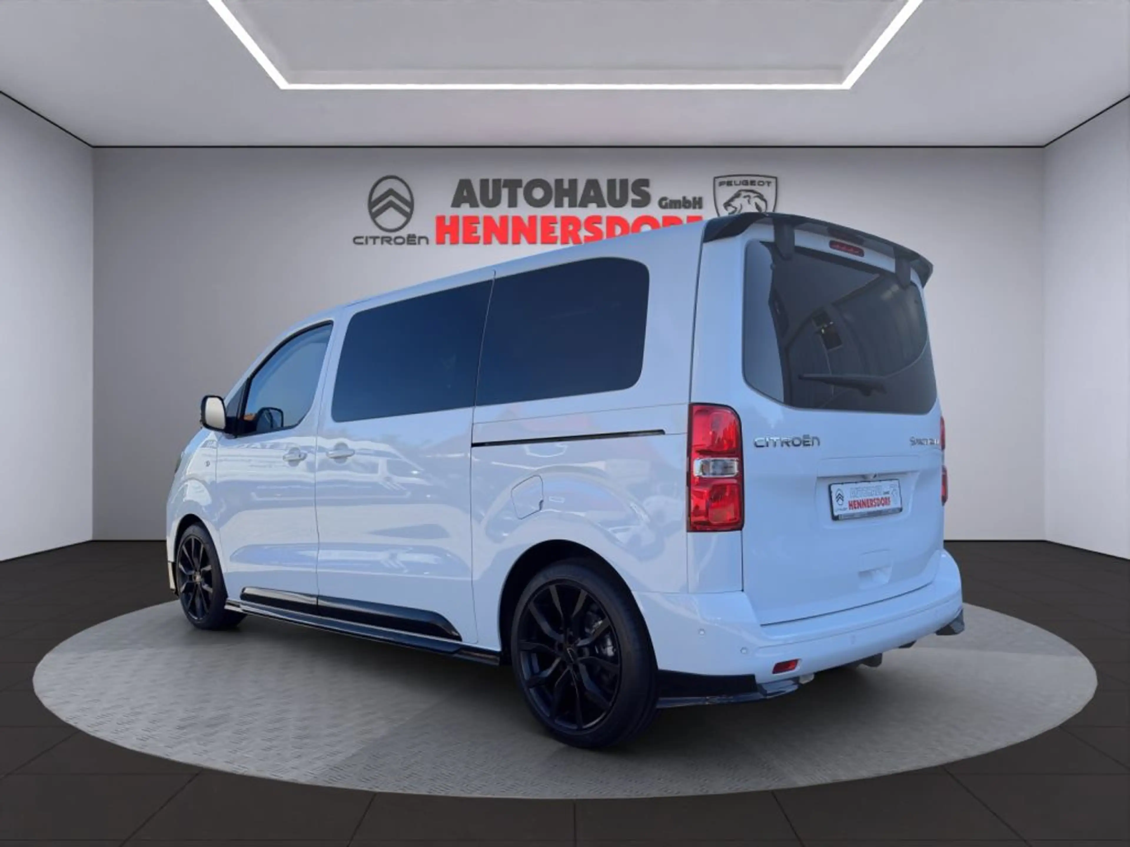 Citroen Spacetourer M 2.0 BlueHDi 180 EAT8 Max — photo 4