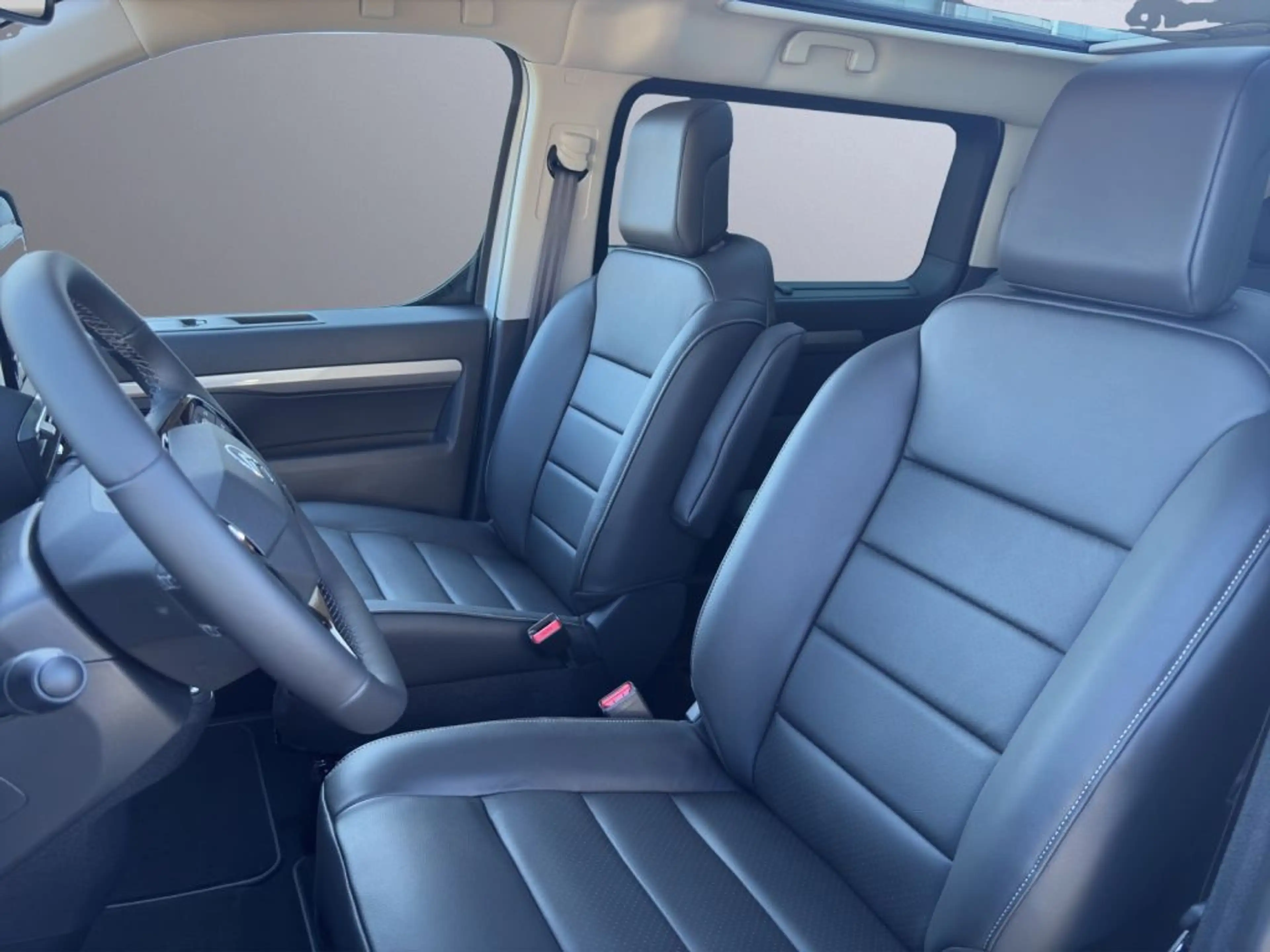 Citroen Spacetourer M 2.0 BlueHDi 180 EAT8 Max — photo 10