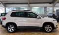Volkswagen Tiguan Trend*4Motion*DSG*AHK*NAVI*BI-XENON*PANORAMA* Weiß - thumbnail 8