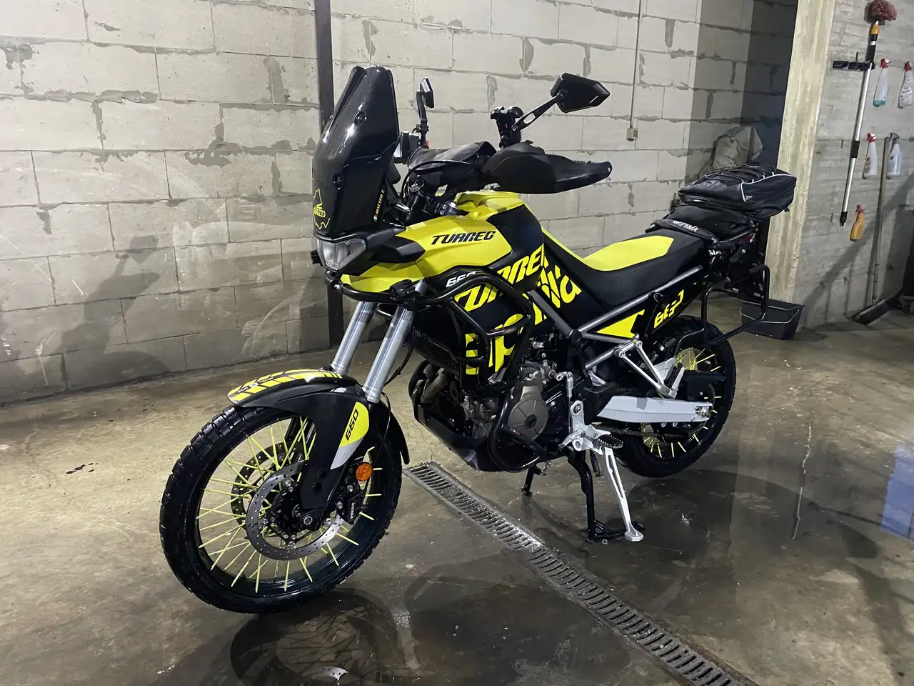 Aprilia Tuareg