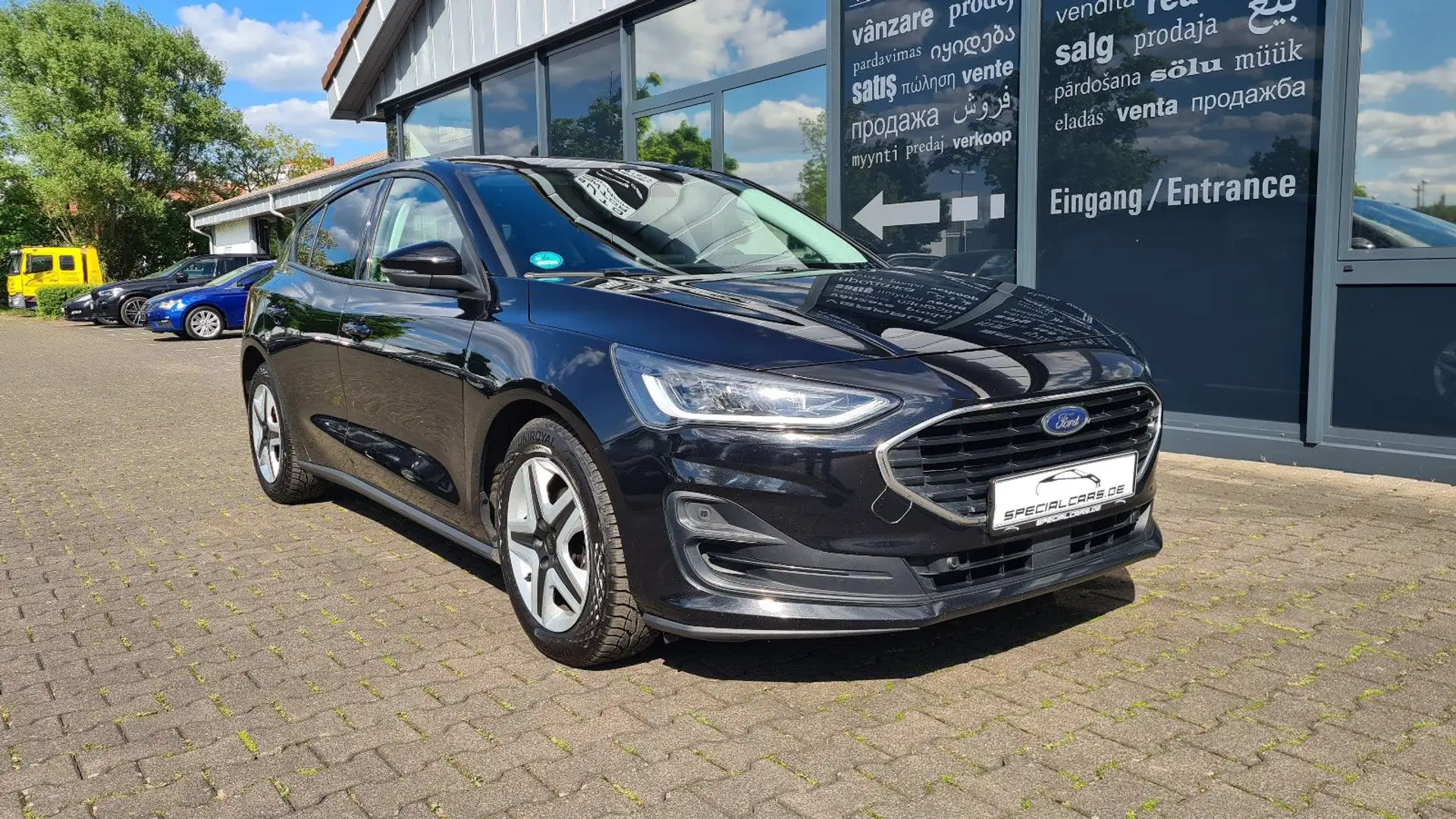 Ford Focus Lim. Cool & Connect - WINTER - LED Schwarz - 1