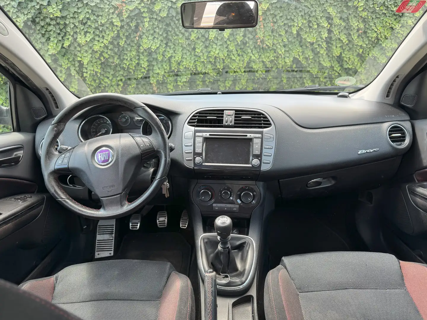 Fiat Bravo 1.4 T-Jet Dynamic | Nieuw APK | Incl. winterbanden Zwart - 2
