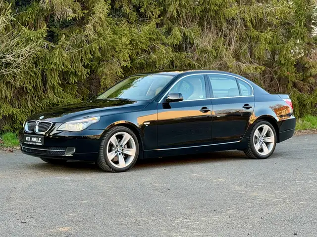 BMW 523 523i+2.HAND+HEADUP+S-HZG+BI-XENON+M-LENKRAD+