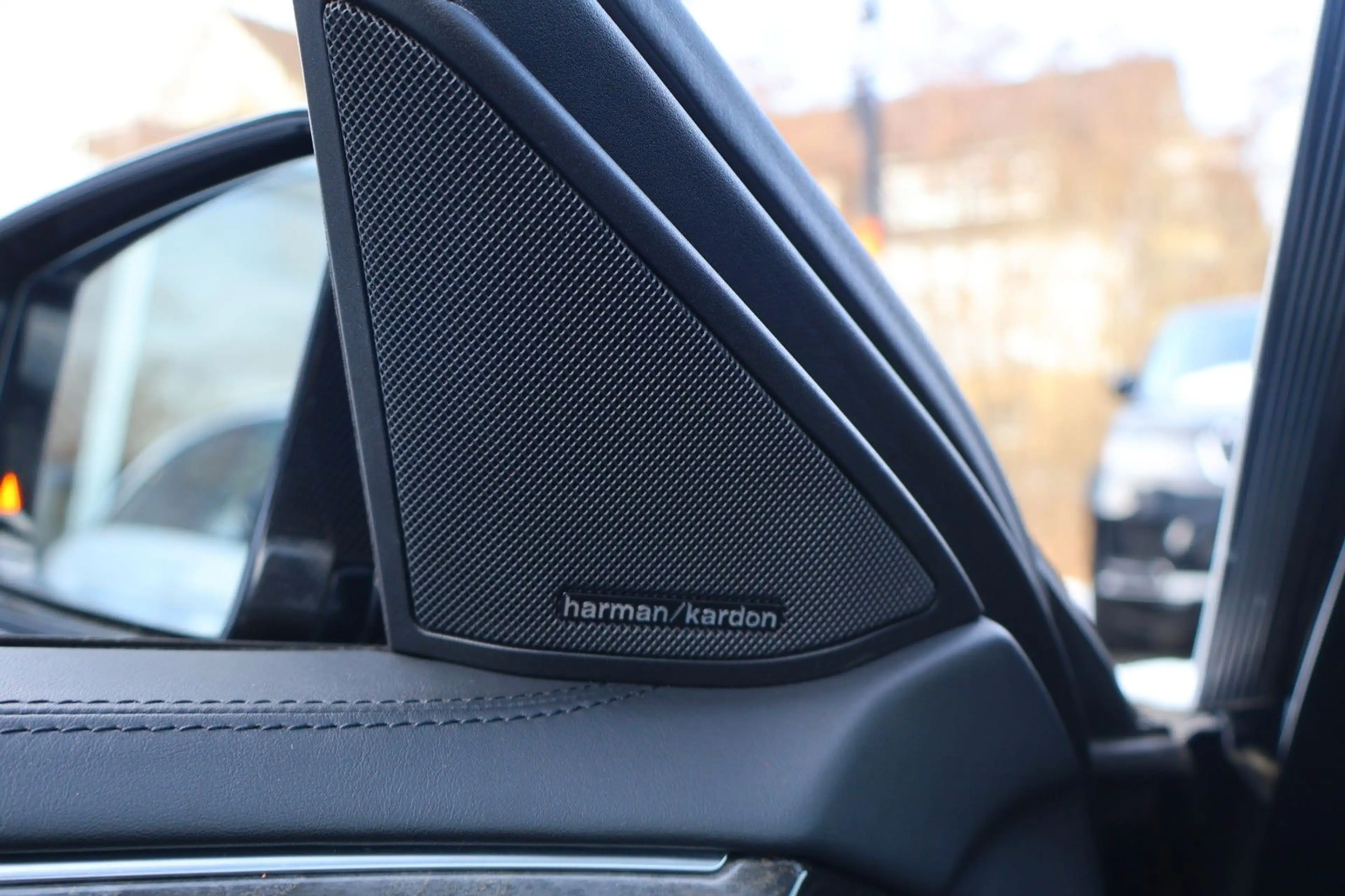 Mercedes-Benz E 63 AMG S 4MATIC/LED/PANO/H&K/360°KAMERA — photo 8