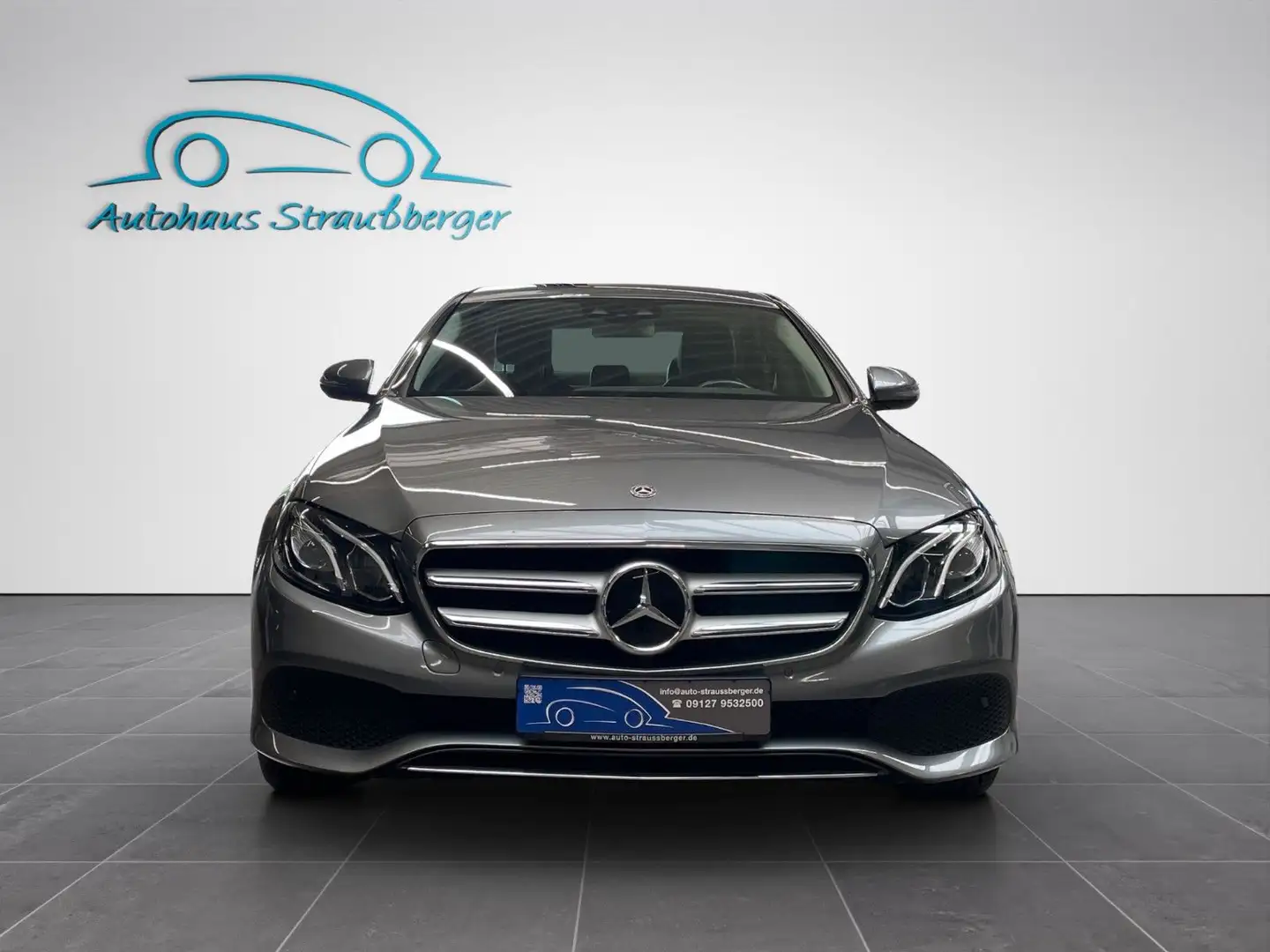 Mercedes-Benz E 400 4Matic Lim. ACC SD LED HUD STHZ NP:81.000€ Grau - 2
