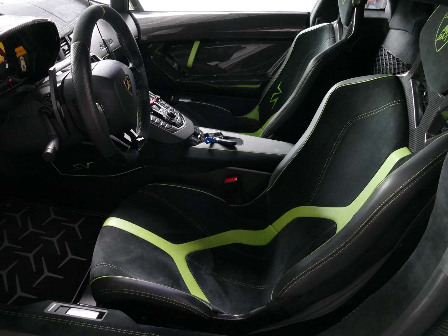 Lamborghini Aventador SV -  - Joinsteer - #5