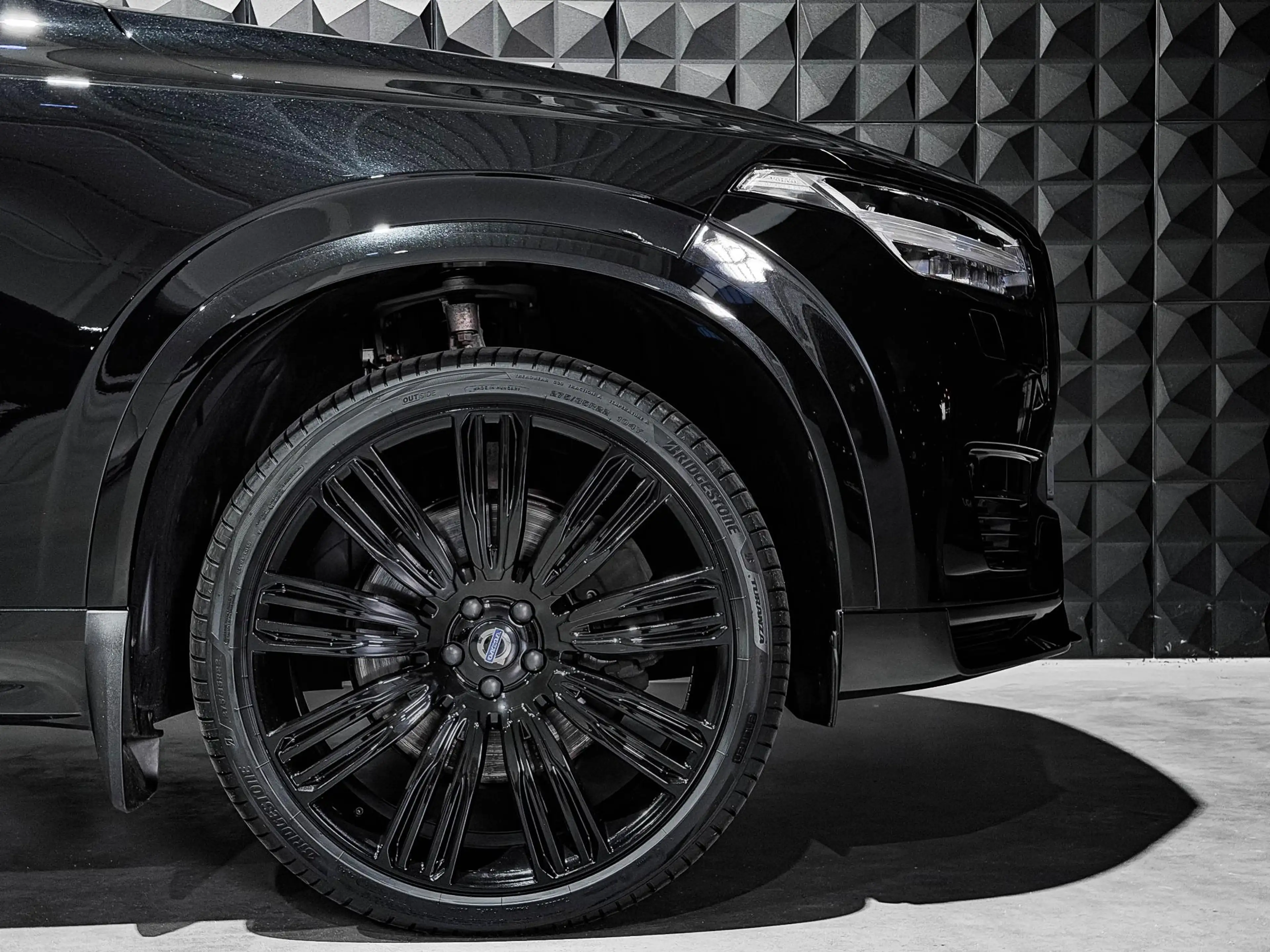 Volvo XC90 2.0 T8 Recharge AWD All Black | 22" | Trekh. | Bli — photo 28