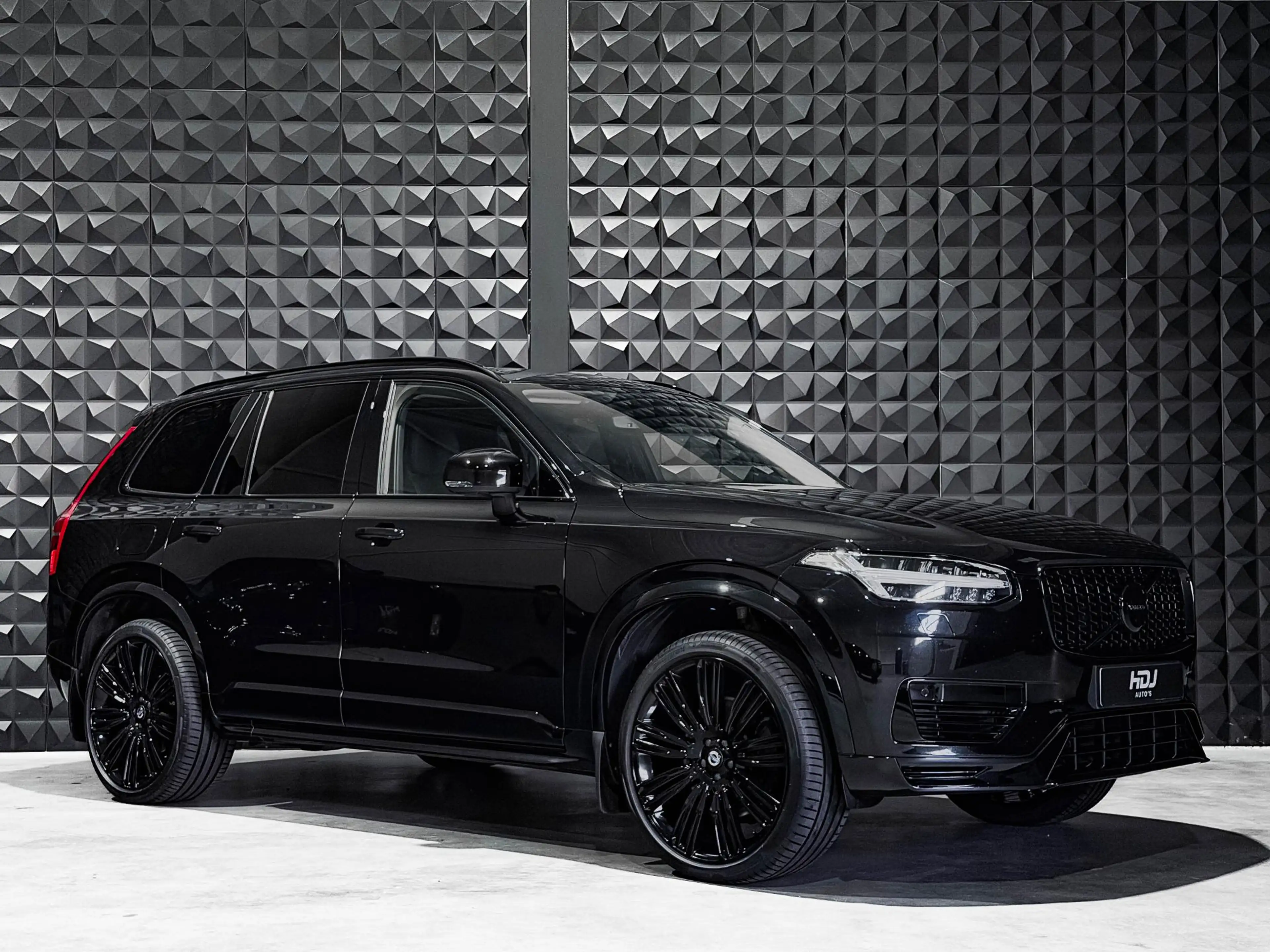 Volvo XC90 2.0 T8 Recharge AWD All Black | 22" | Trekh. | Bli — photo 5