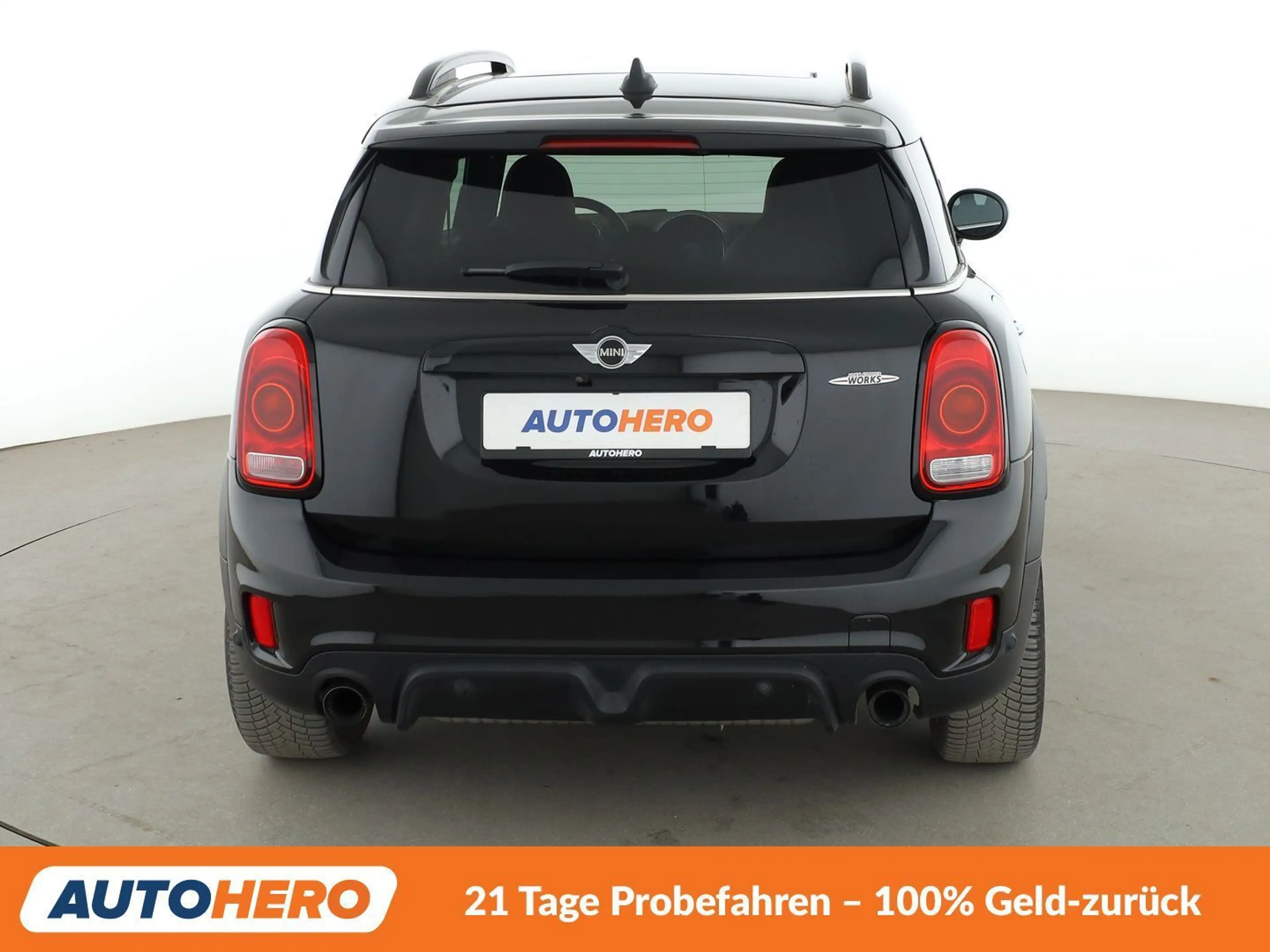 MINI John Cooper Works Countryman John Cooper Works ALL4 Aut.*NAVI*LED*ACC*PDC* — photo 5