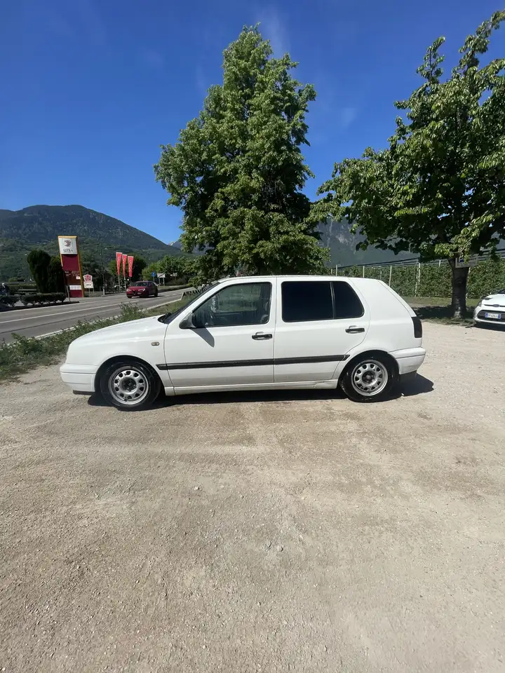Volkswagen Golf 1.6 Movie, foto 2