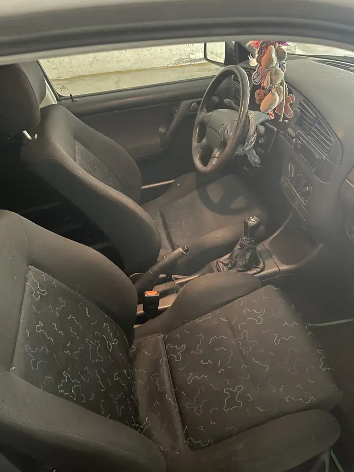 Volkswagen Golf 1.6 Movie, foto 10