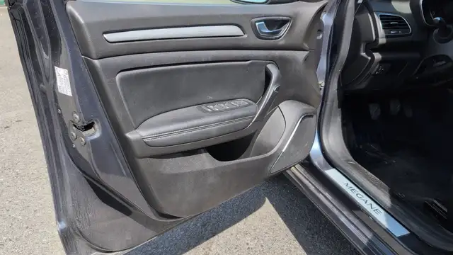 Renault Megane view 7