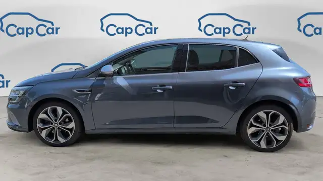 Renault Megane view 2