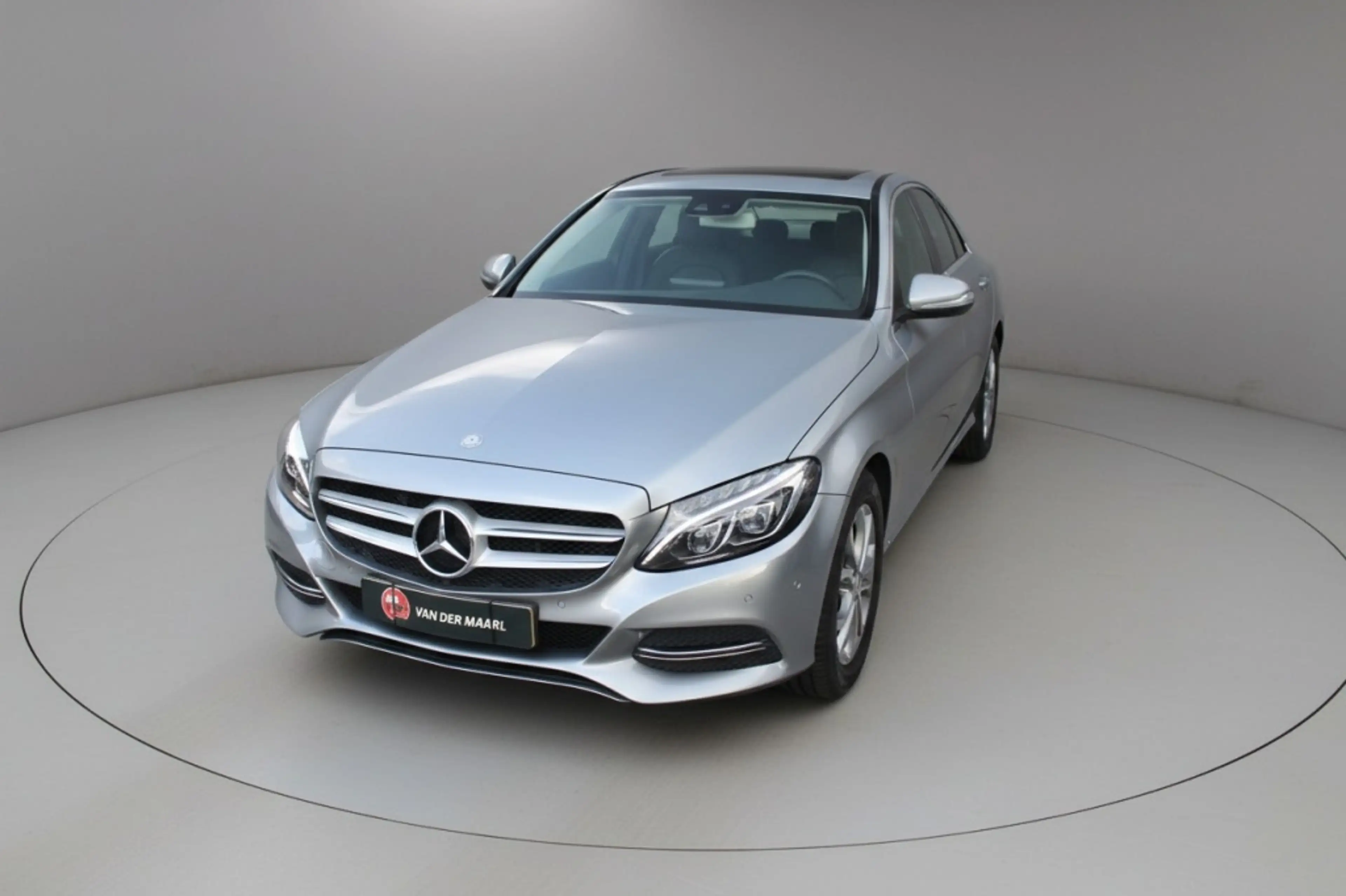 Mercedes-Benz C 180 Ambition — photo 2