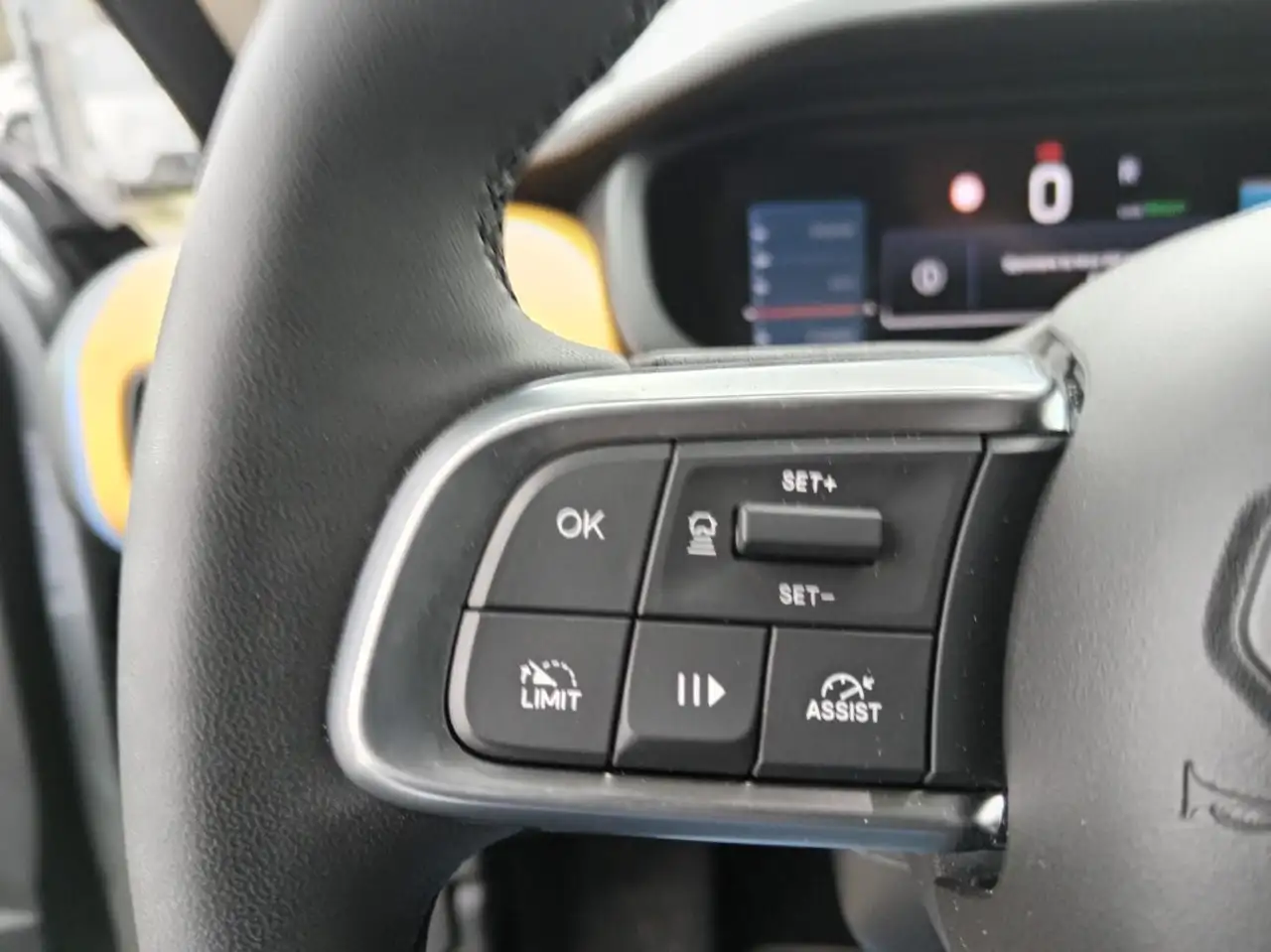 Jeep Avenger BEV 156cv Summit 16