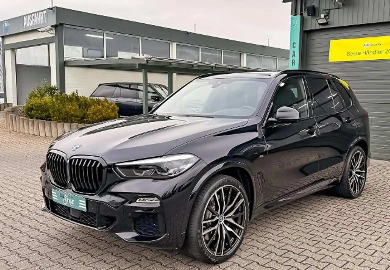 BMW X5 M d Exkl Paket.Driving Ass. 22" Head-up PANO Schwarz - 1