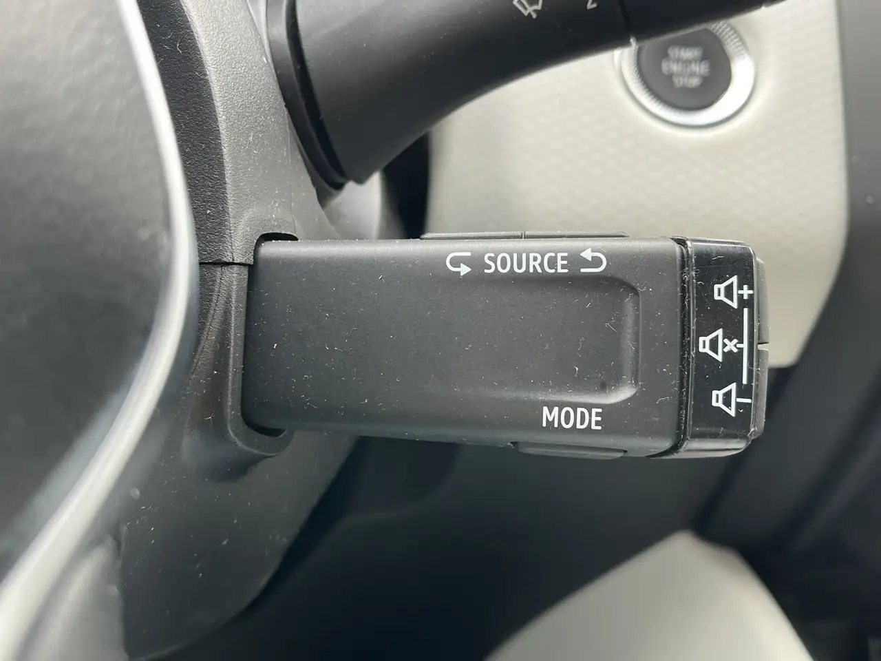 Renault Clio 1.0 TCe 90 Techno Camera Apple Carplay/Android Aut 32