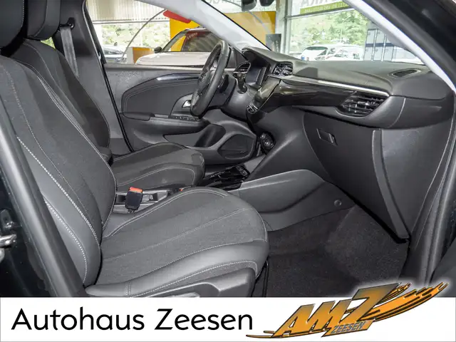 Opel Corsa view 2
