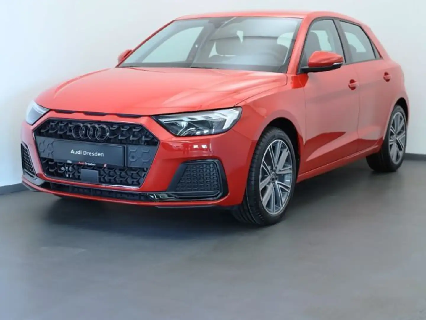Audi A1 25 TFSI advanced Navi LED ACC Rot - 2
