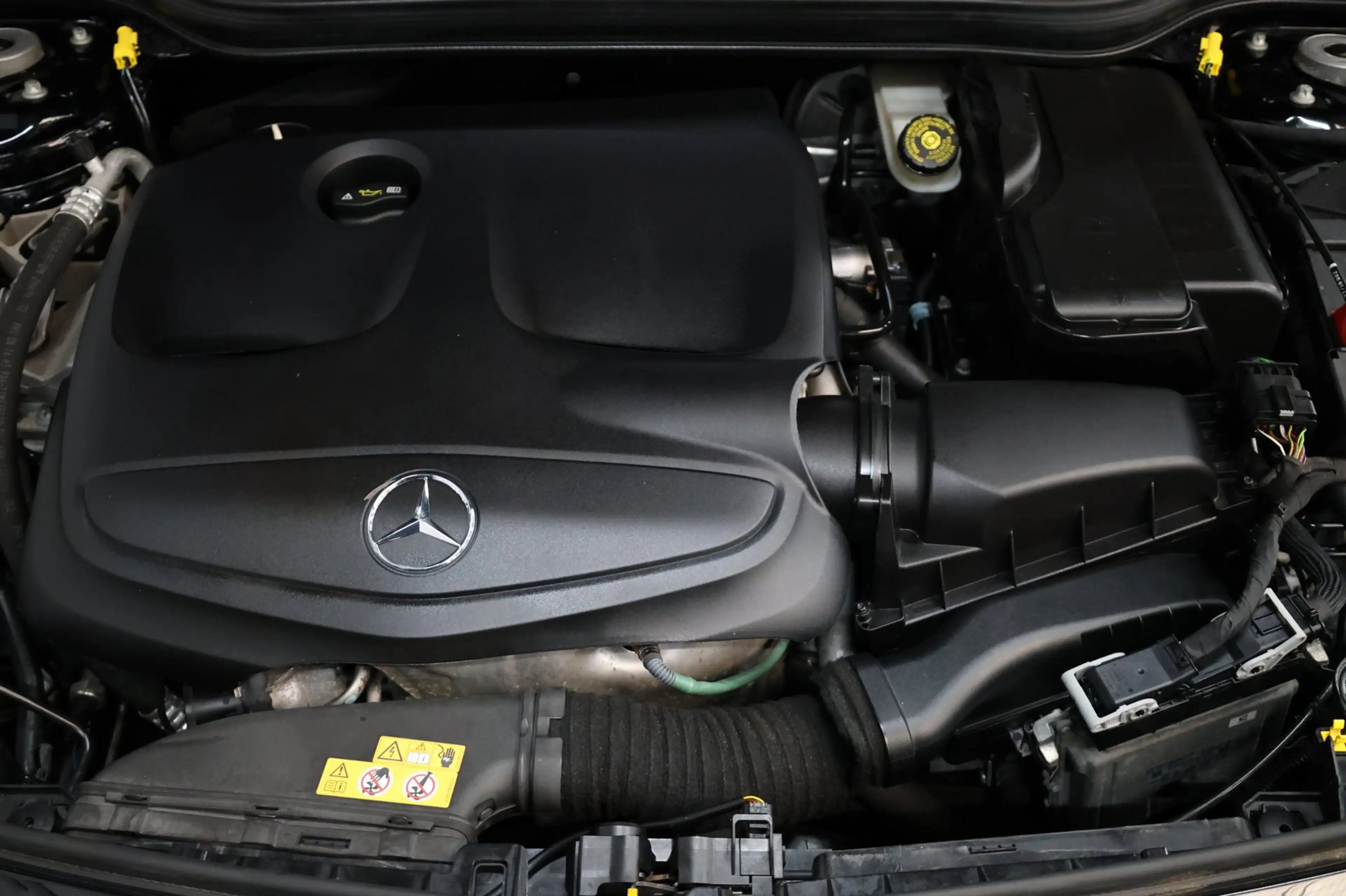 Mercedes-Benz A 180 AMG Night Edition Plus LED/PANORAMADAK/ALCANTARA+S — photo 22