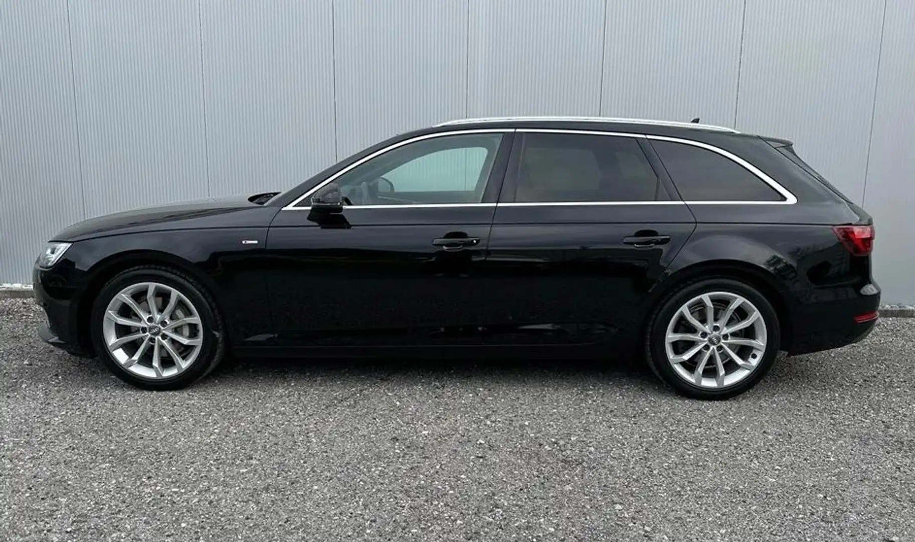 Audi A4 Avant 2,0 TDI quattro Sport S-tronic Sline Schwarz - 2